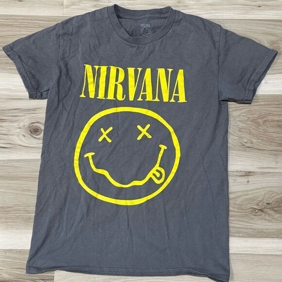 Nirvana Gray Yellow Logo Short Sleeve Tee Shirt Women’s Small - Picture 1 of 2